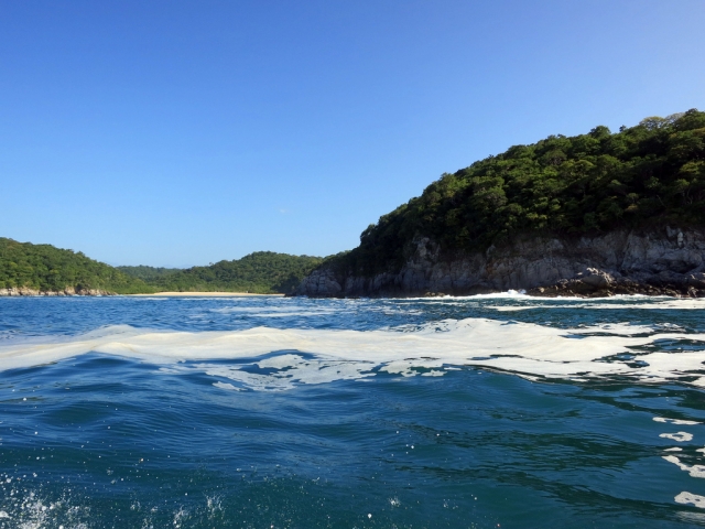  Guided tour of Huatulco 