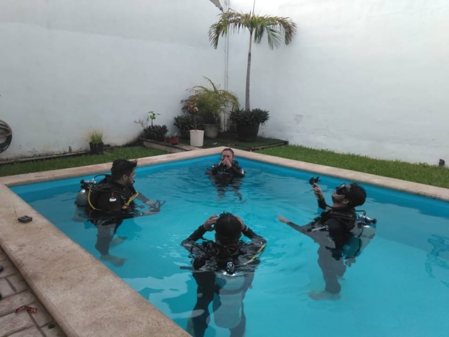  Cours de plongée en eaux confinées Mérida 
