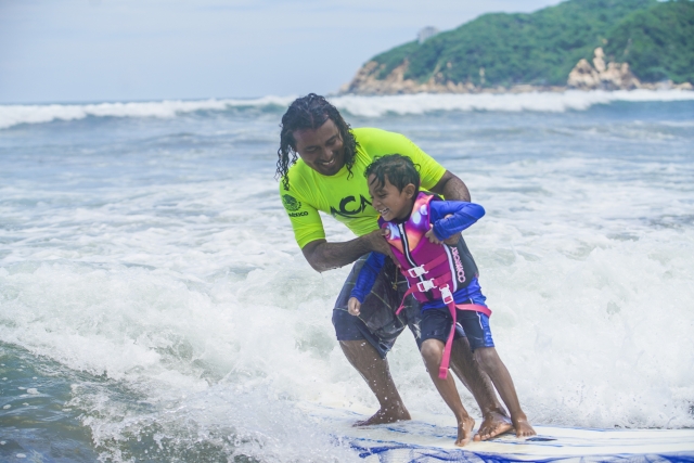 surfing for children 