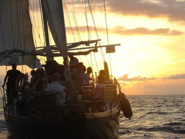  Tour ao pôr do sol 