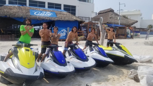  Mieten Sie Ihren Jetski