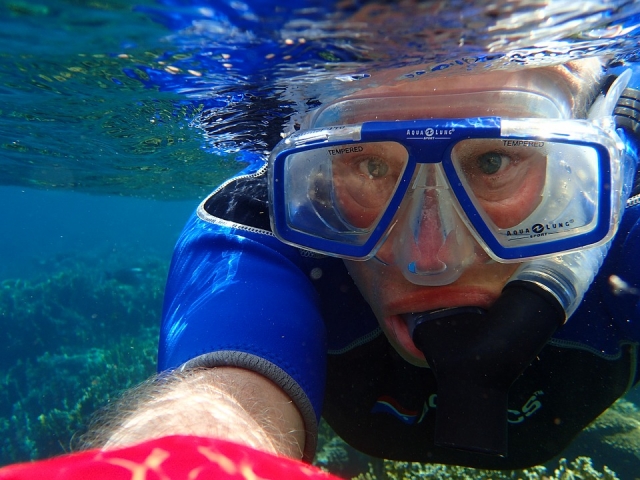  Snorkeling 