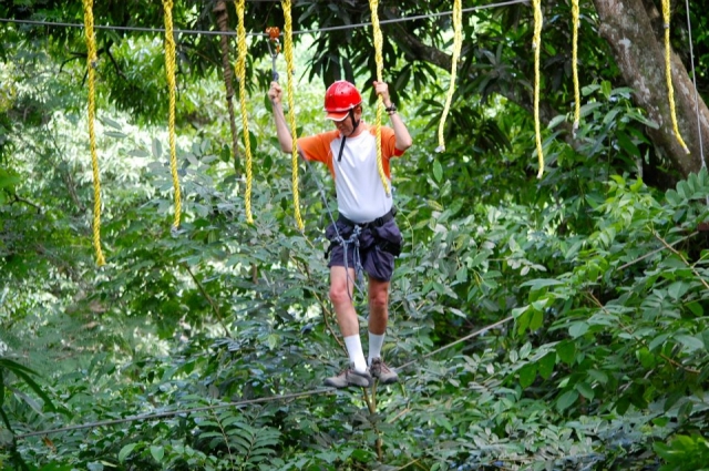  Zwischen Seil und Seil in der Luft