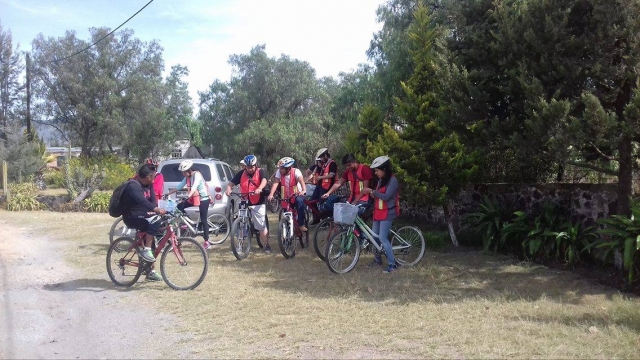 Radfahren in Teotihuacán 