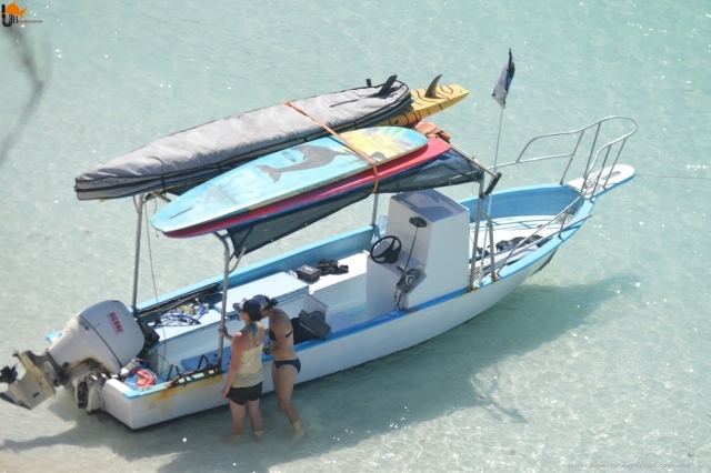  Boot mit Sup-Ausrüstung 