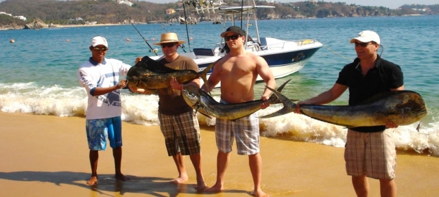  Giornata di pesca a Huatulco 