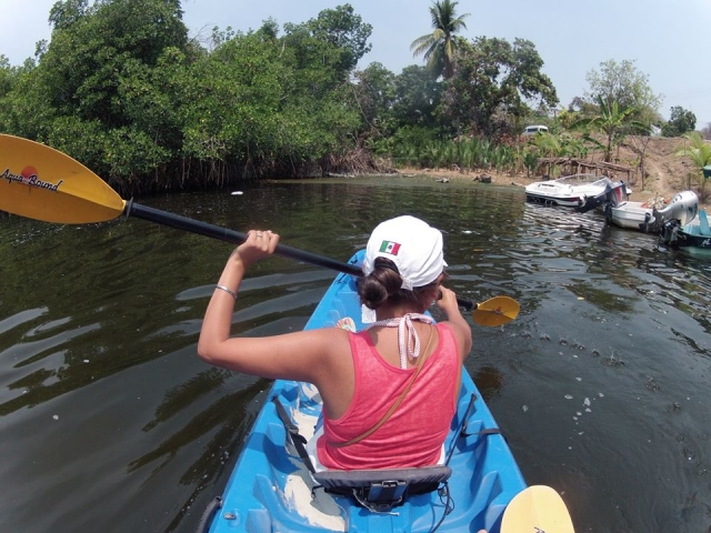 Rema in kayak 
