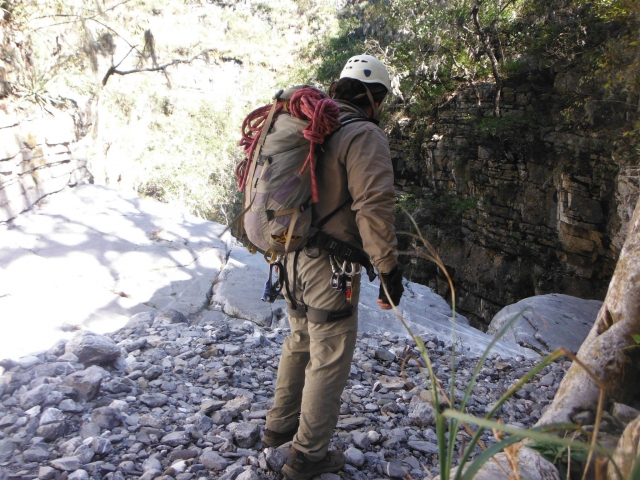  Rappel dans les canyons