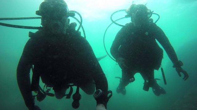  Underwater navigation 