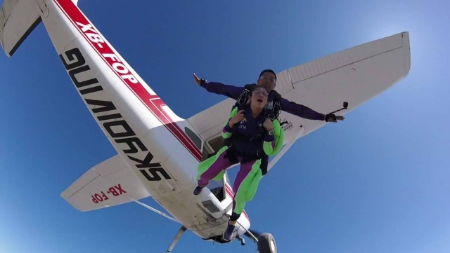  Lanciarsi dall'aereo 