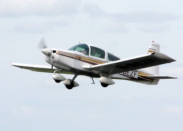  Flug zu dritt 