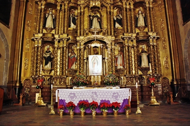  Convent of Santo Domingo 