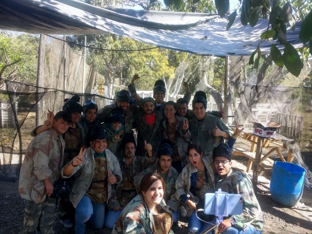 Diviertete en el campo de batalla 