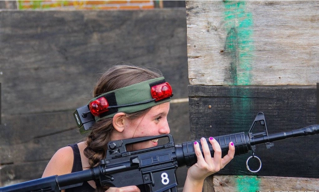 Célébrez le jeu avec le laser tag 