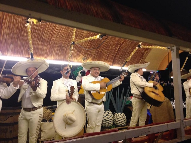  Spectacle de mariachis