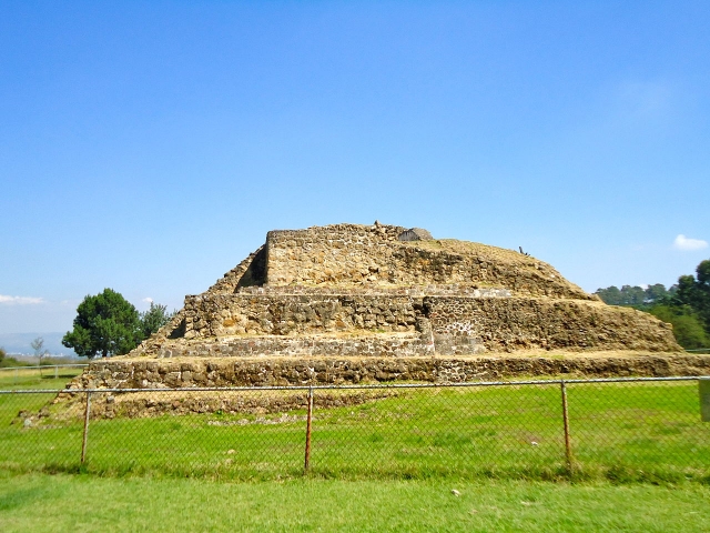  Basement of Cacaxtla 