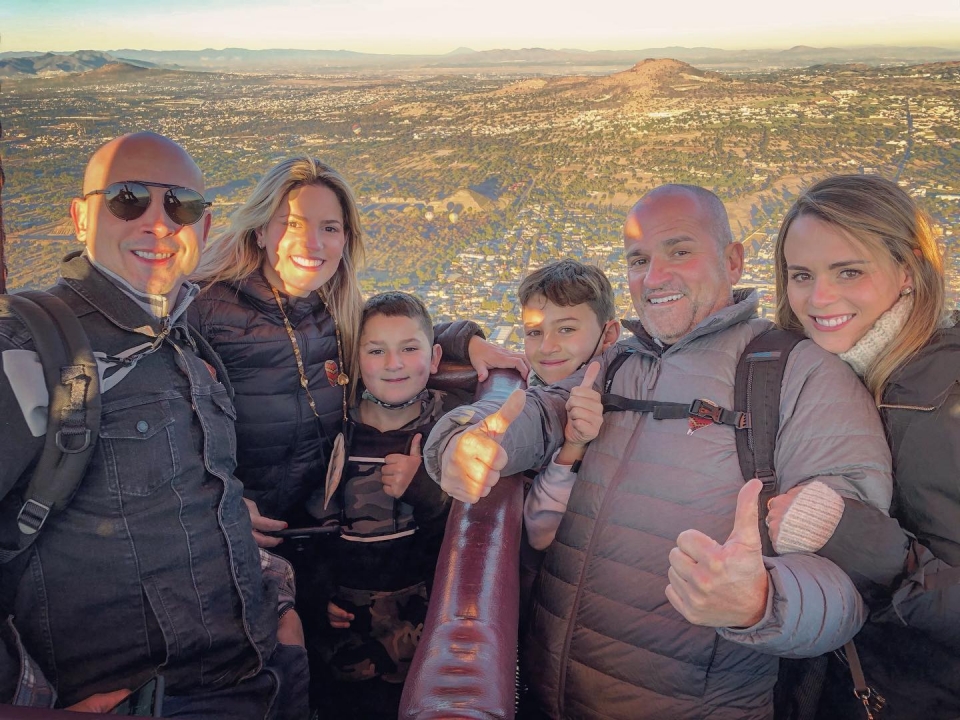 Family balloon flight Family balloon flight