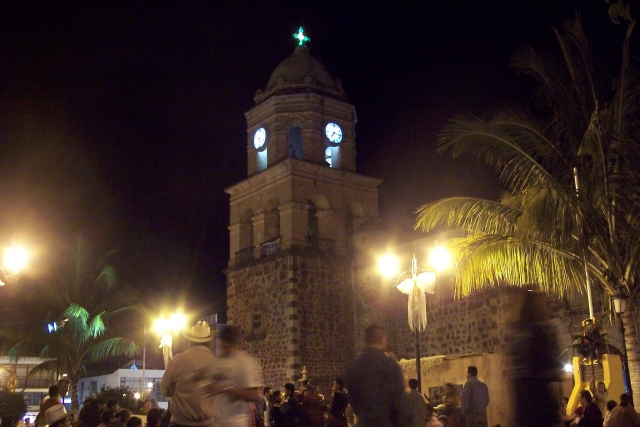  Kathedrale bei Nacht 