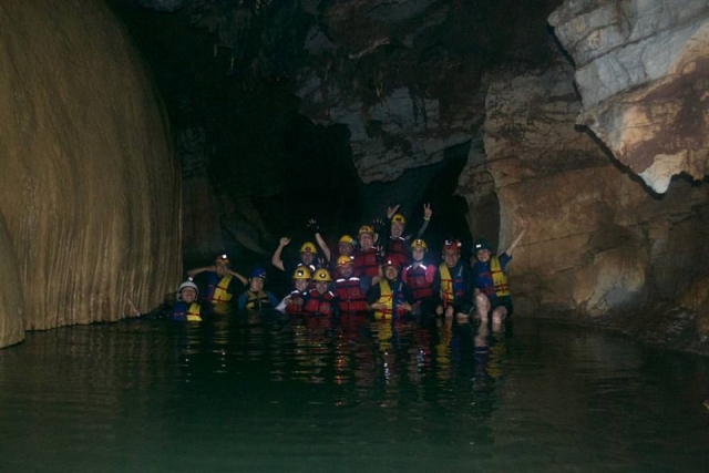  Pieno d'acqua 