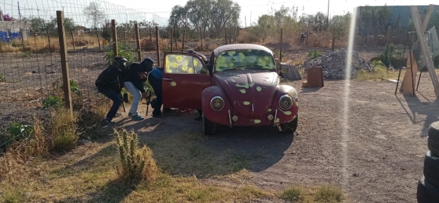  Se cacher derrière un véhicule