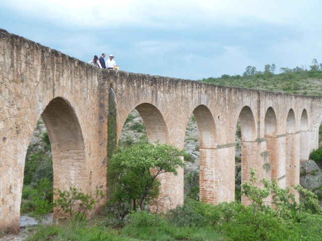 amazing AQUEDUCT