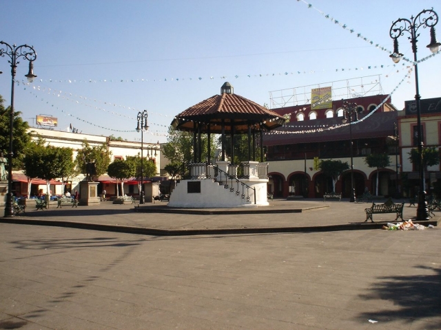 garibaldi plaza 