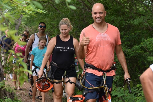 Vai sulla zip line 