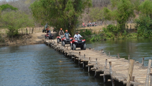 Ven con tus amigos al tour cuatrimoto