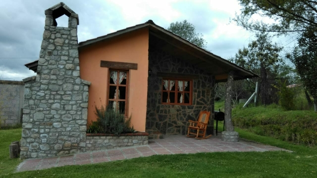  Rustic cabin 