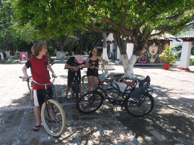  Have fun on a bicycle 
