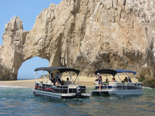  Trimarano di lusso 