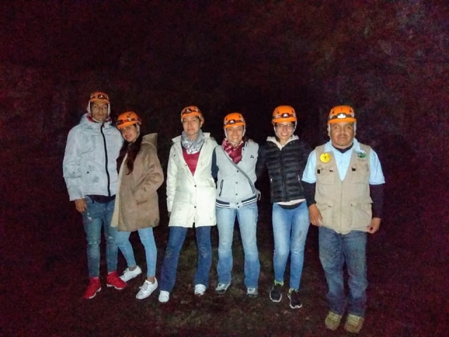  Group of speleologists 