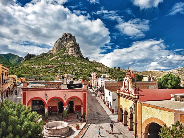 Bernal y su peñón