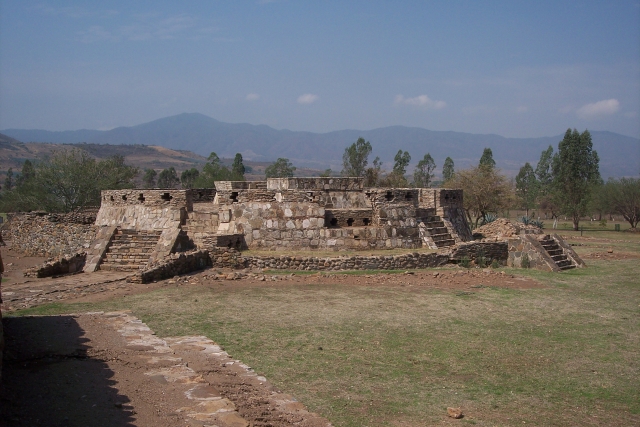 Recorre las ruinas de Ixtlán