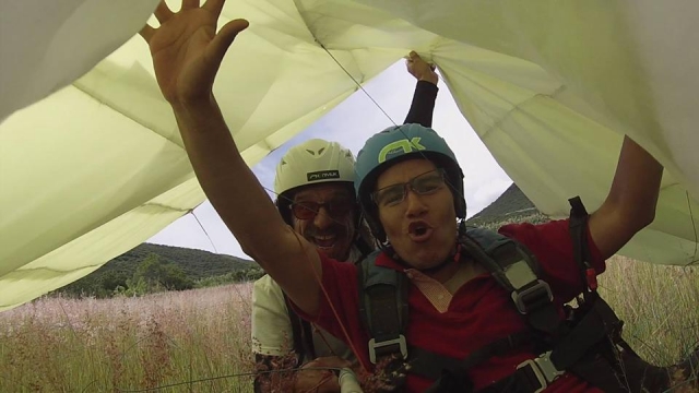  Landing from the paraglider in Chipilo 