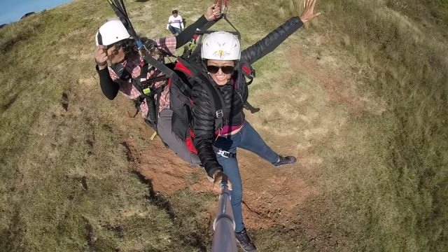  Enjoying paragliding flight in Chipilo