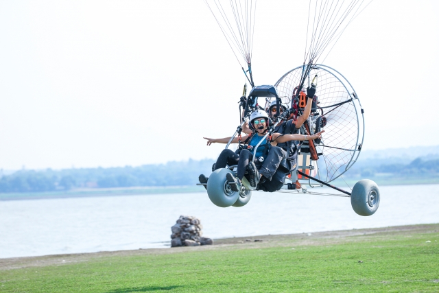  aterrissando do paramotor 