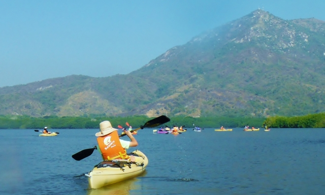  Kayak nella baia di Santiago 