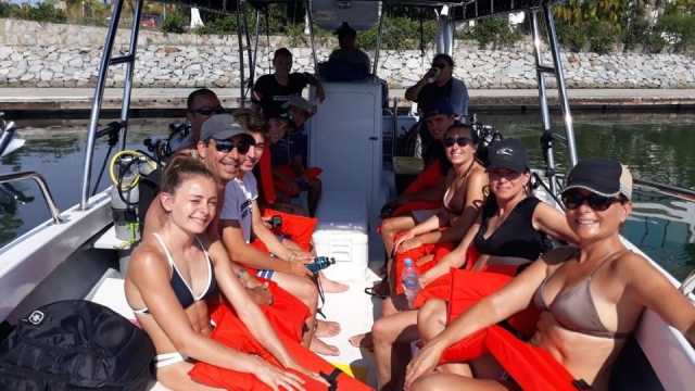 Promenade en bateau privé à Los Arcos 