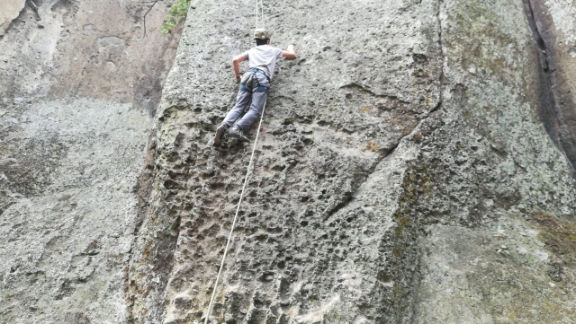 Escalando a buen ritmo