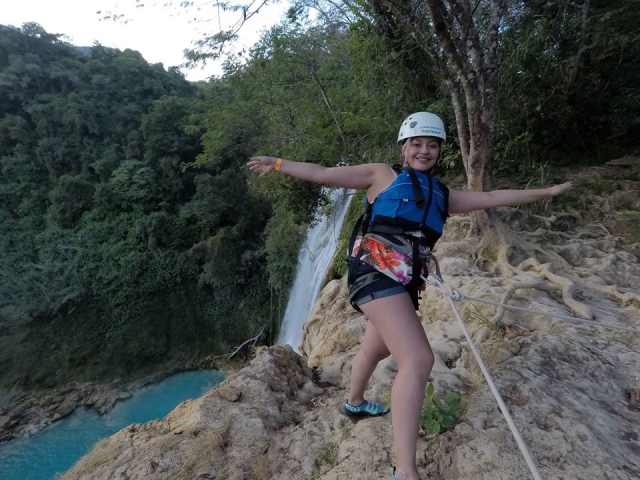  Enjoying rappelling 