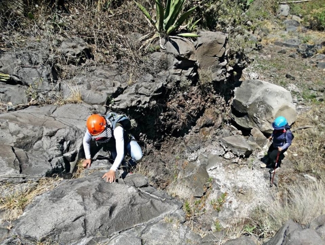  Rocky hike in Huichapan 