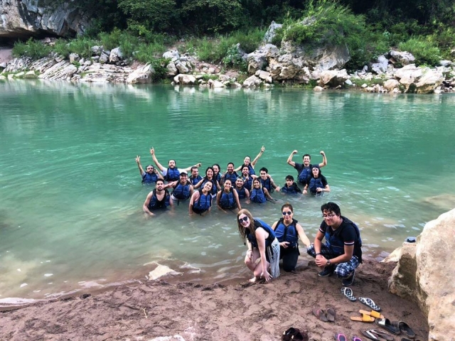  Water cave 