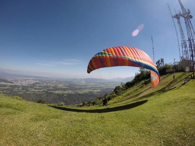  Cerro de las Antenas 滑翔伞 
