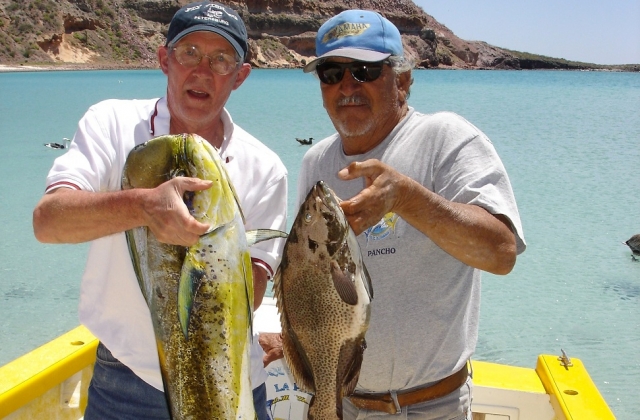 Pesca deportiva de dorado en alta mar