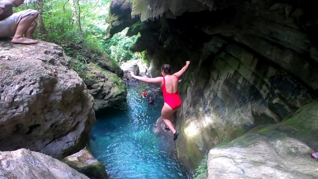  Jumping in the canyon 