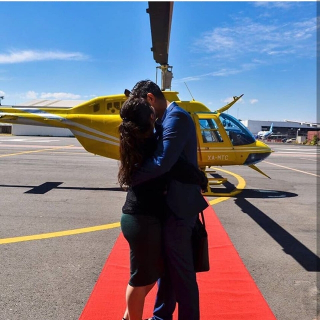 Felices con helicoptero