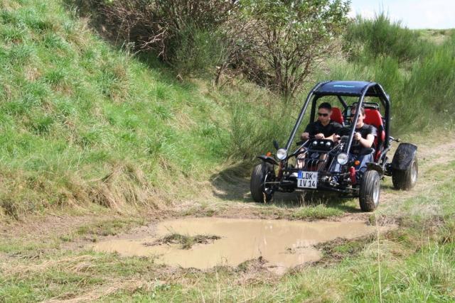  Caminhos explorados em buggy 