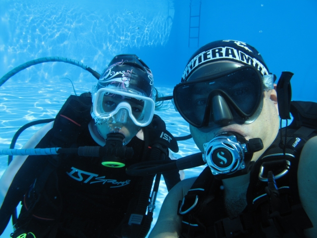 Discover Scuba Diving en alberca