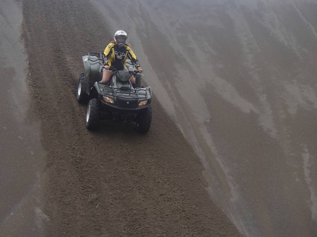  Impressionante discesa tra le dune 